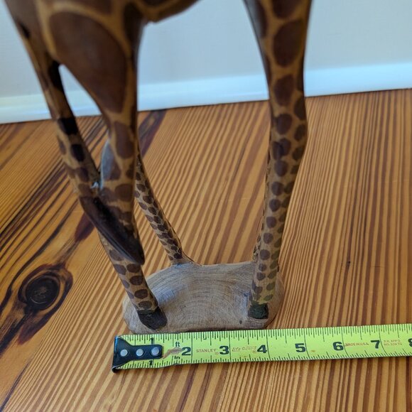 Vintage hand-carved Giraffe - Picture 10 of 10